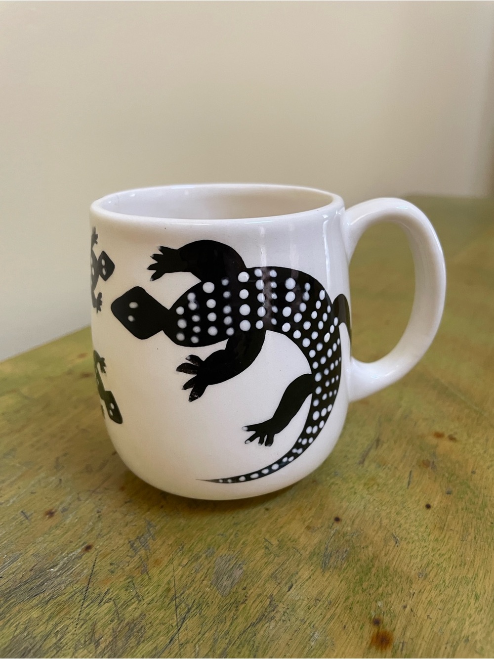 HANDMADE ARTIST MUG